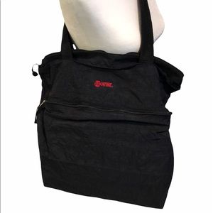 Showtime nylon travel bag